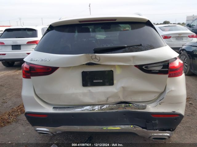 W1N4N4GB3SJ637911 Mercedes-Benz GLA 250