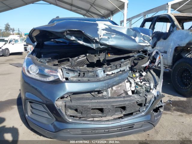 KL7CJPSM5NB546465 Chevrolet Trax Awd Lt