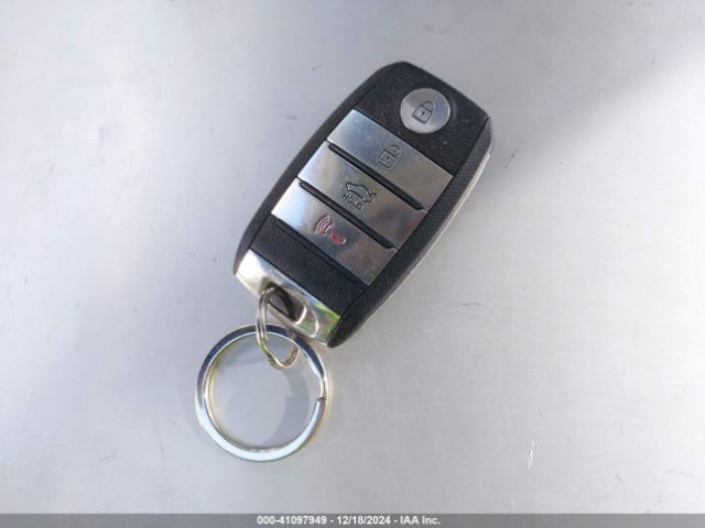 5XXGW4L28HG152457 KIA Optima Sx Turbo