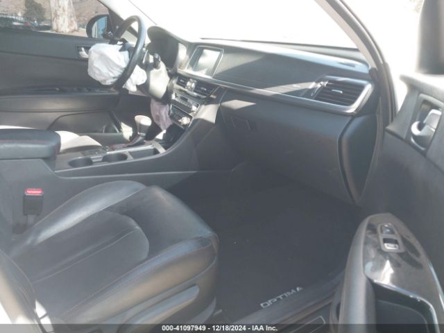 5XXGW4L28HG152457 KIA Optima Sx Turbo