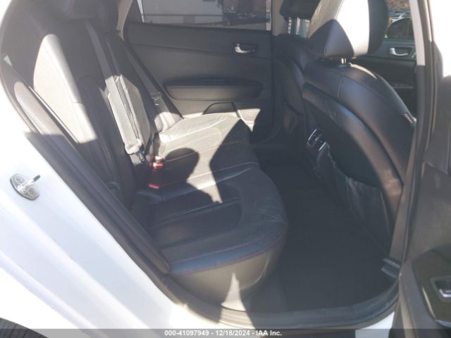 5XXGW4L28HG152457 KIA Optima Sx Turbo