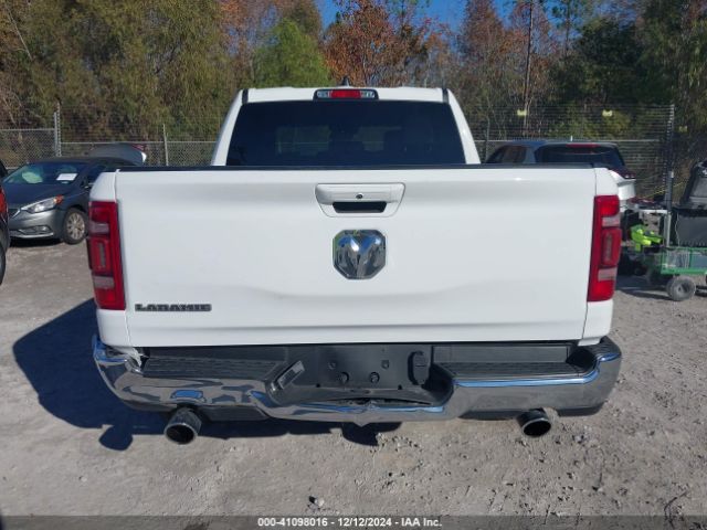1C6RREJT7RN214204 RAM 1500 Laramie  4x2 5'7 Box