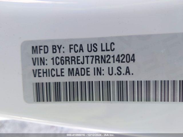 1C6RREJT7RN214204 RAM 1500 Laramie  4x2 5'7 Box