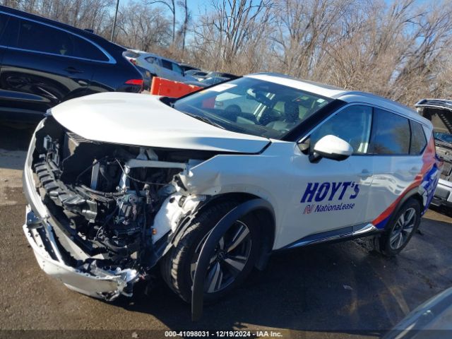 JN8BT3DC7PW105734 Nissan Rogue Platinum Fwd