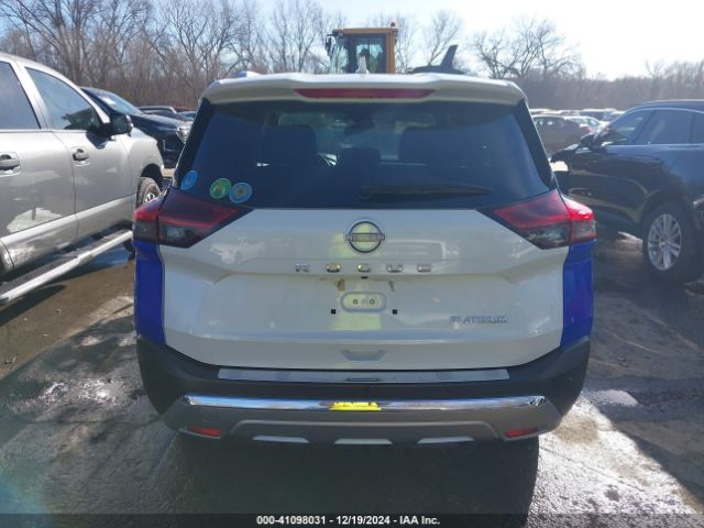 JN8BT3DC7PW105734 Nissan Rogue Platinum Fwd