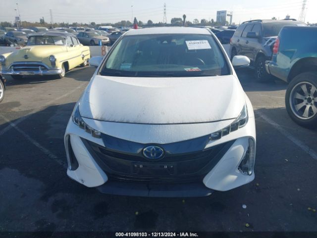 JTDKAMFP0N3198375 Toyota Prius Prime Le