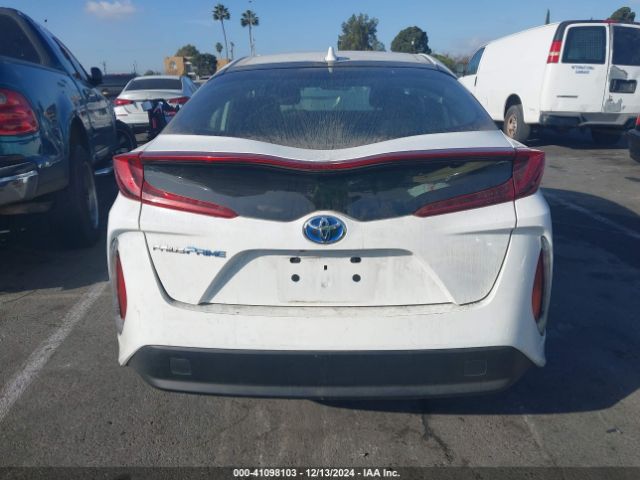 JTDKAMFP0N3198375 Toyota Prius Prime Le
