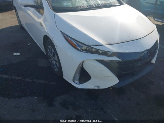 JTDKAMFP0N3198375 Toyota Prius Prime Le