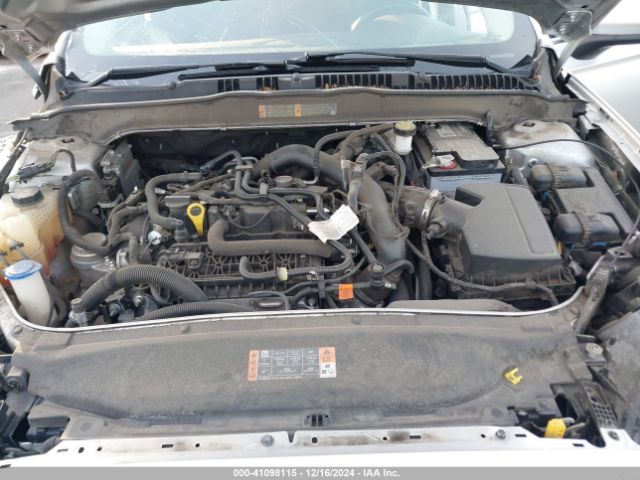 3FA6P0HDXKR134701 Ford FUSION SE
