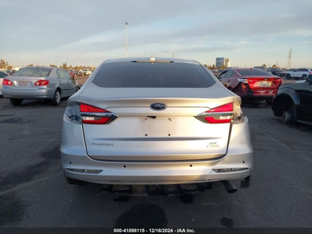 3FA6P0HDXKR134701 Ford FUSION SE