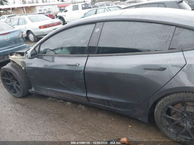 5YJ3E1EAXJF012021 Tesla Model 3 Long Range/mid Range
