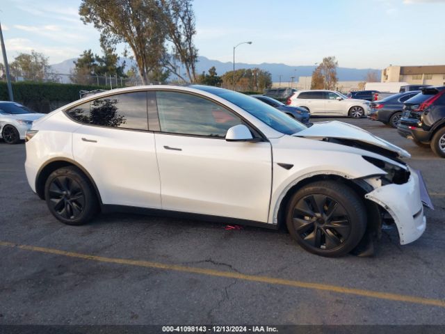 7SAYGDED0RF151617 Tesla Model Y Long Range Dual Motor All-wheel Drive/rwd