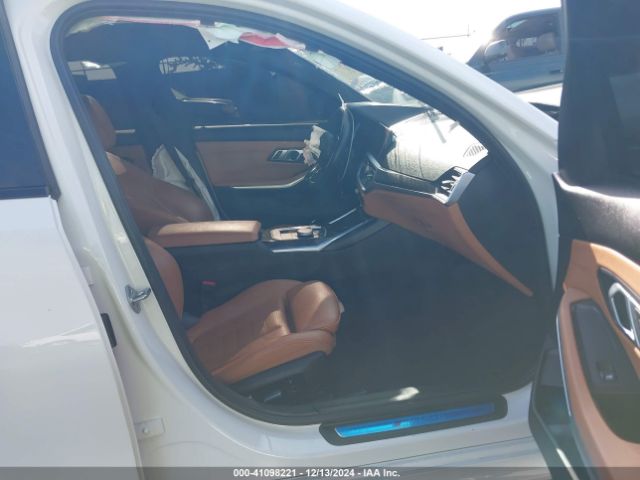 3MW5U7J0XM8B56654 BMW 3 Series M340i