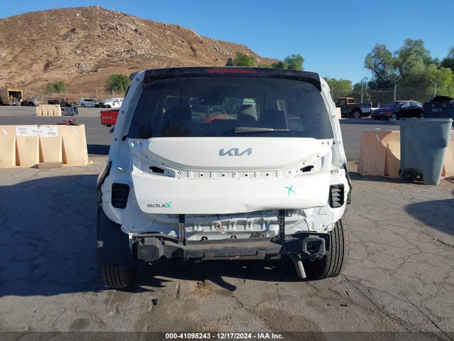 KIA SOUL LX 2023 KNDJ23AU4P7844447 Image 17