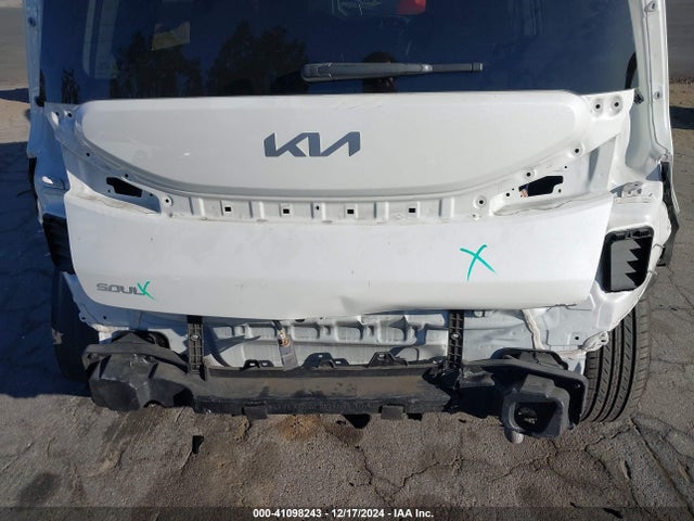 KIA SOUL LX 2023 KNDJ23AU4P7844447 Image 6