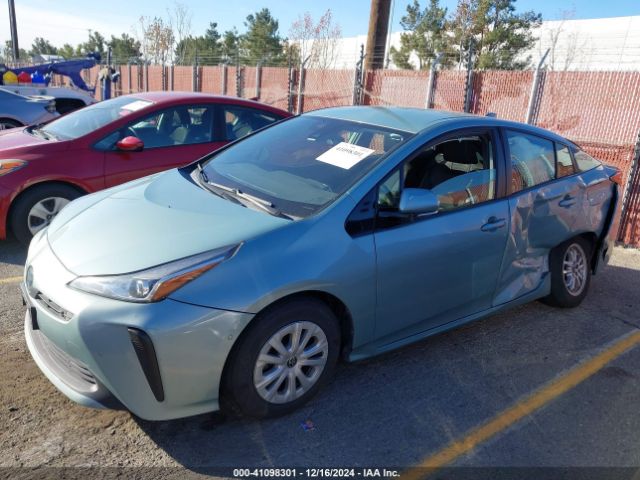 JTDKARFU2L3118302 Toyota Prius Le