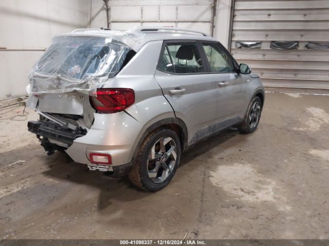 KMHRC8A31RU285704 Hyundai Venue Sel