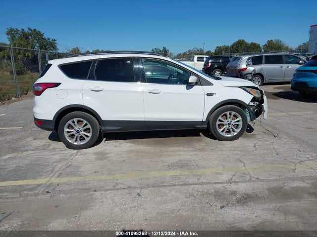 Ford ESCAPE SE 2017 1FMCU0GD7HUC60535 Image 13