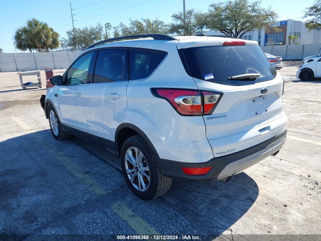 Ford ESCAPE SE 2017 1FMCU0GD7HUC60535 Image 3