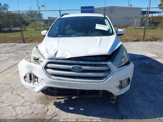 Ford ESCAPE SE 2017 1FMCU0GD7HUC60535 Image 6