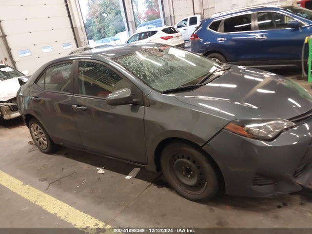 Toyota COROLLA LE 2019 2T1BURHEXKC243924 Image 14