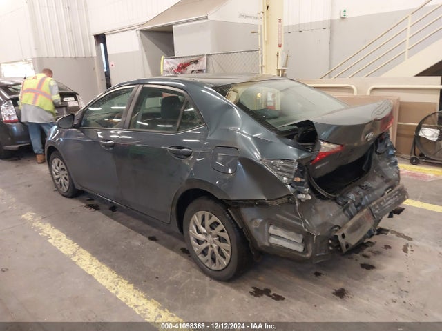 Toyota COROLLA LE 2019 2T1BURHEXKC243924 Image 3