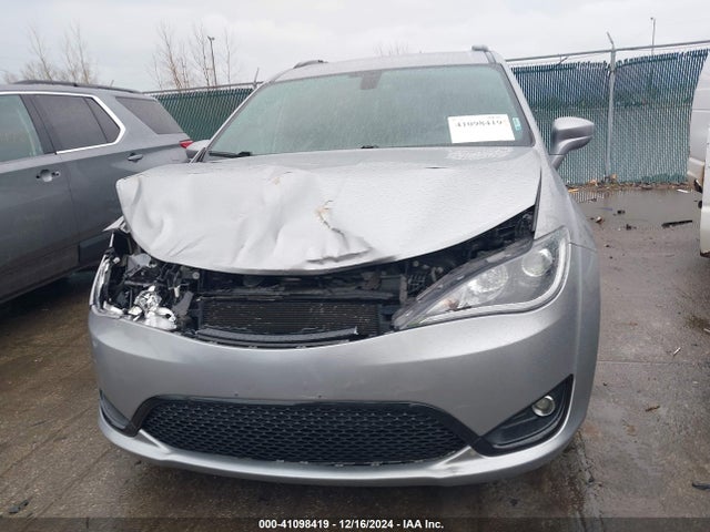 Chrysler Pacifica Touring L 2018 2C4RC1BG3JR260690 Image 12
