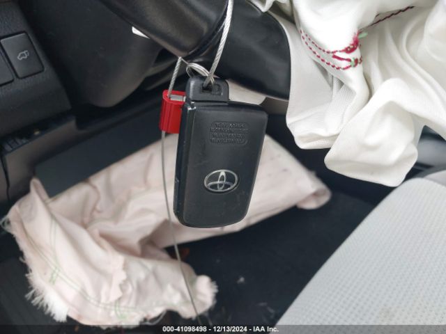 JTMWFREV0JJ203483 Toyota Rav4 Adventure/xle