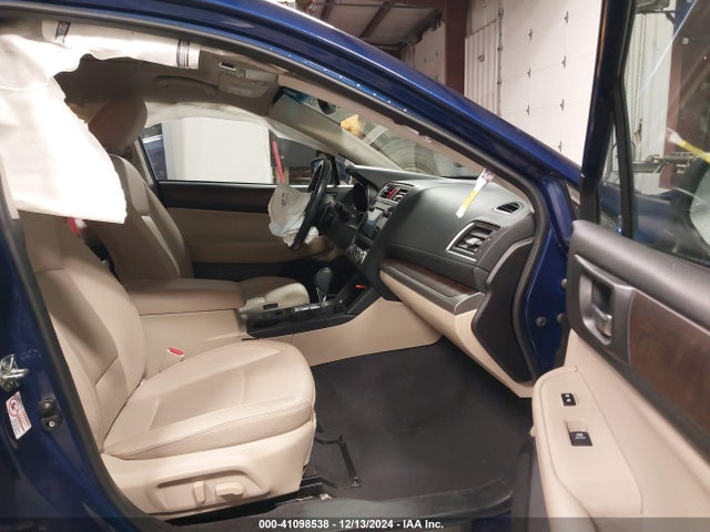 Subaru Outback 2.5i Limited 2017 4S4BSAKC3H3381512 Image 5