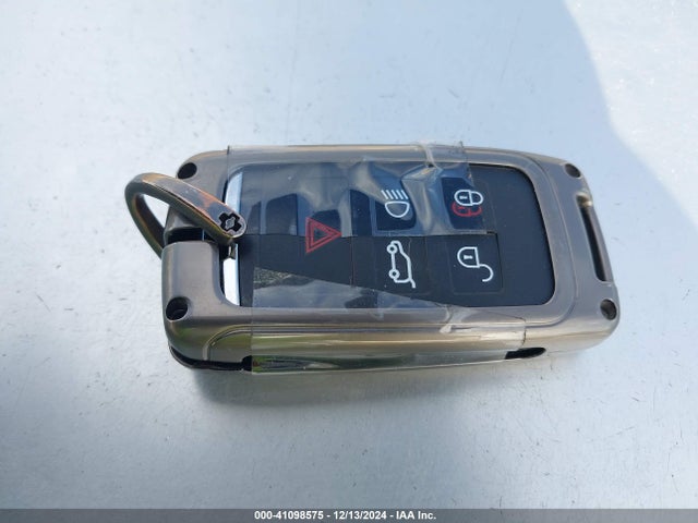 SALK1BE7XPA076782 Land Rover Range Rover Autobiography/autobiography 7 Seat