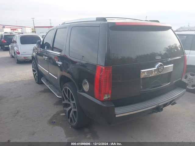 2008 CADILLAC ESCALADE 1GYEC63858R135753 Photo 2