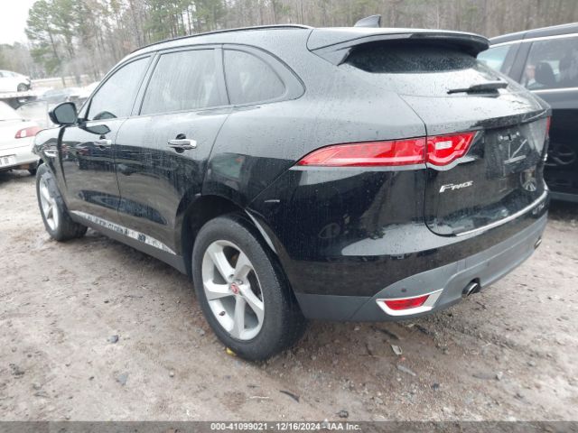 2018 JAGUAR F-PACE SADCJ2FX0JA293960 Photo 2