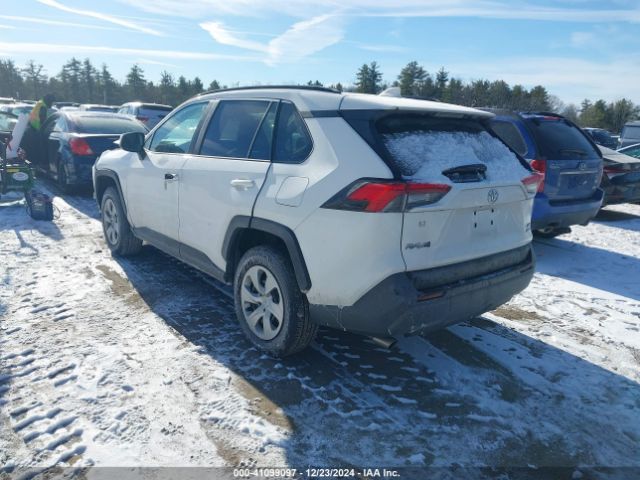 2T3G1RFV1LW108470 Toyota RAV4 LE