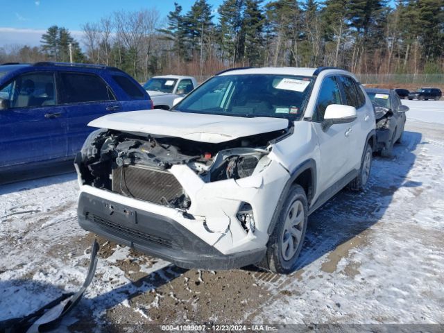 2T3G1RFV1LW108470 Toyota RAV4 LE