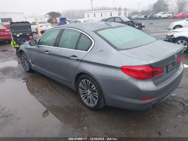 2018 BMW 530E WBAJB1C52JG624089 Photo 2