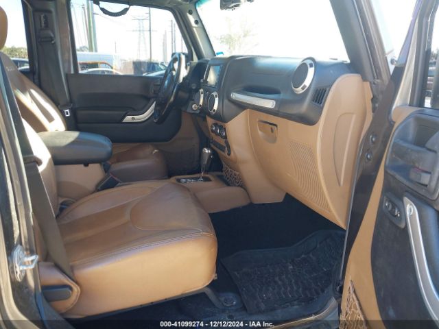 1C4BJWEG5GL181636 Jeep Wrangler Unlimited Sahara