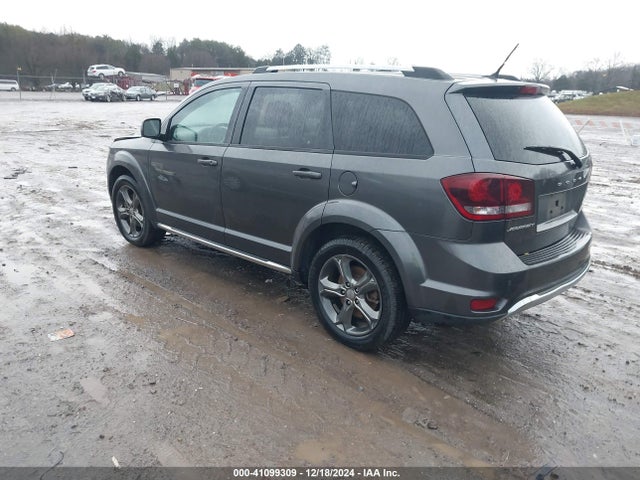3C4PDCGB5FT637697 Dodge Journey Crossroad