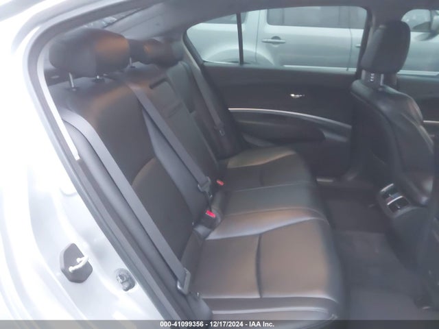 JH4KC1F31EC001069 Acura RLX