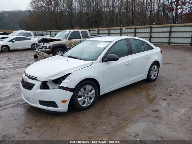 Chevrolet Cruze Ls Auto 2014 1G1PA5SH4E7429323 Image 2