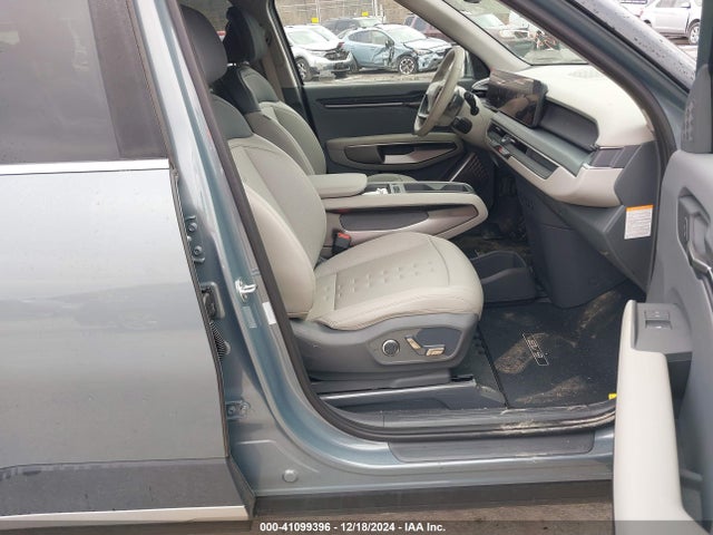 KIA Ev9 Wind 2024 KNDAFFS52R6045871 Image 5