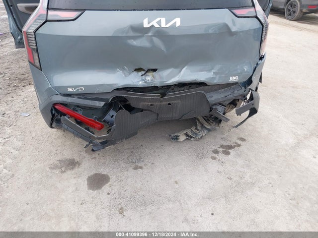 KIA Ev9 Wind 2024 KNDAFFS52R6045871 Image 6