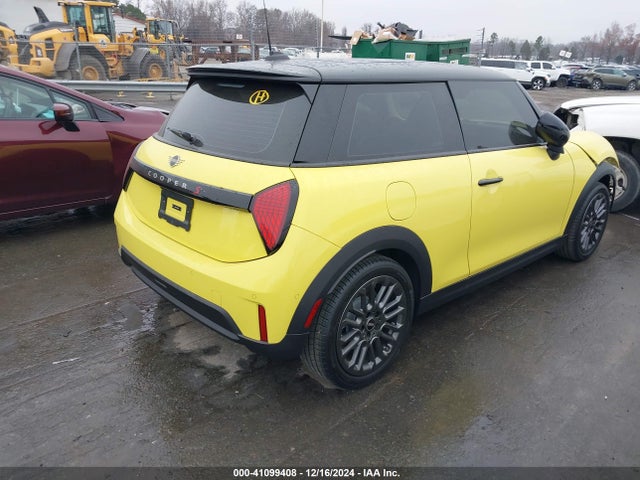 2025 MINI HARDTOP WMW23GD04S2W64048 Photo 3