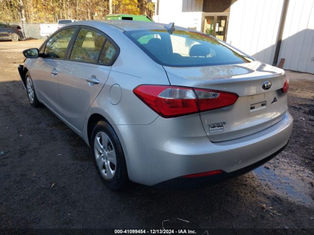 KNAFX4A62F5288922 KIA FORTE LX