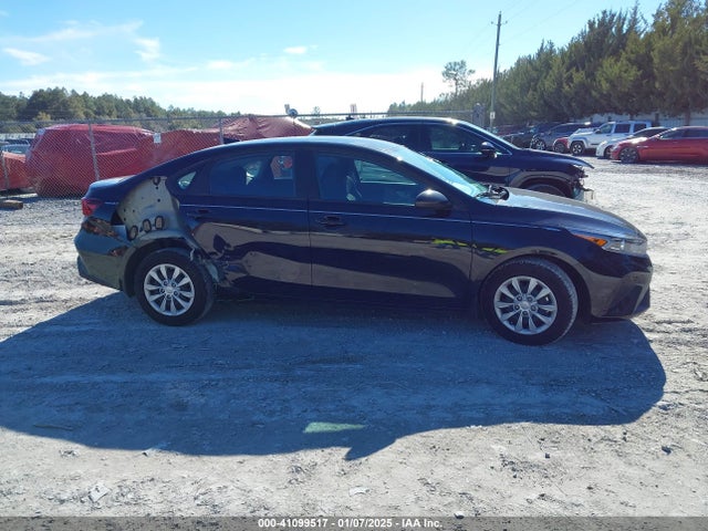 KIA FORTE LX 2024 3KPF24AD0RE788716 Image 13