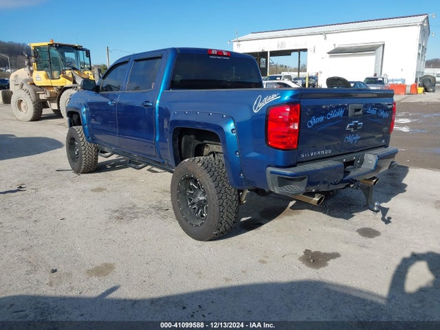 3GCUKREC5JG152341 Chevrolet Silverado 1500 2lt