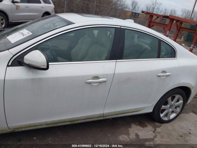 YV1612TK6G2401433 Volvo S60 T5 Premier