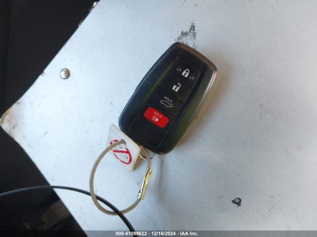 2T3C1RFV2PW294265 Toyota Rav4 Xle Premium