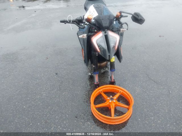 2022 KTM 1290 VBKV39402NM952900 Photo 4