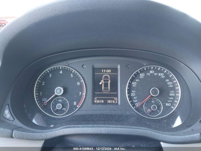1VWBT7A32FC036424 Volkswagen Passat 1.8t Se