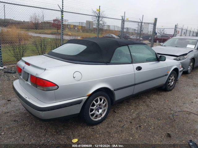 2000 SAAB 9-3 YS3DD75H6Y7003171 Photo 3